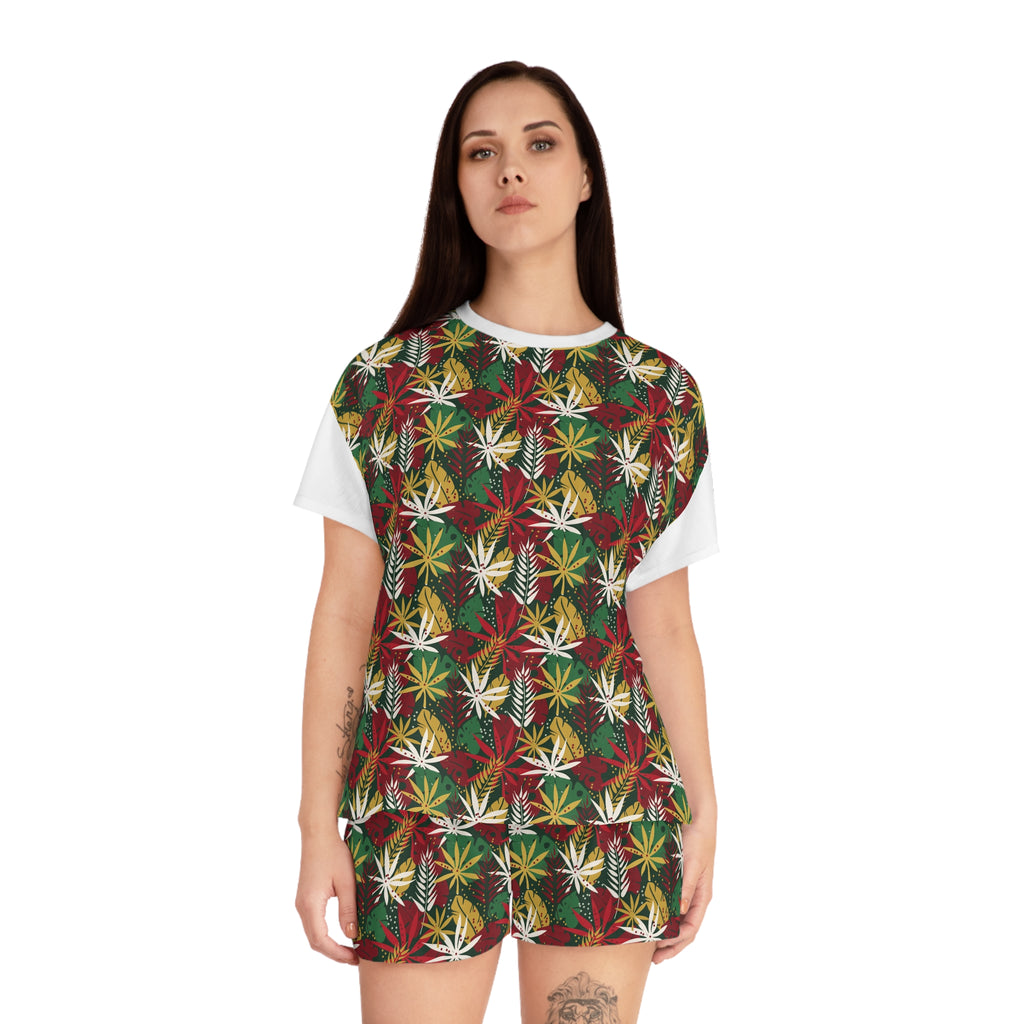 Holiday Leaves Women's Short Pajama Set